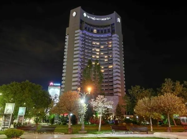 Nice Vintage Ap Next To Grand Hotel Bucarest Apartamento